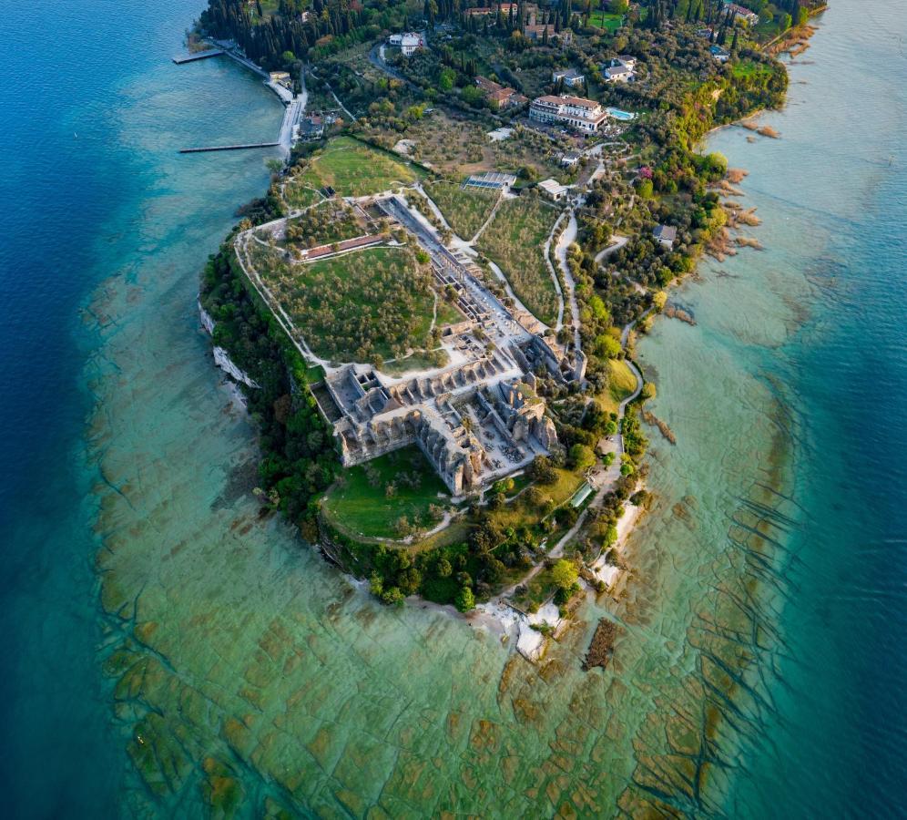Suite Mimosa Con Piscina - Affitti Brevi Italia Sirmione Dış mekan fotoğraf